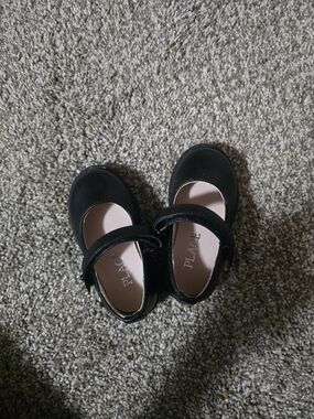 The Children's Place Black Patent Mary Jane Girls' Dress Shoes
